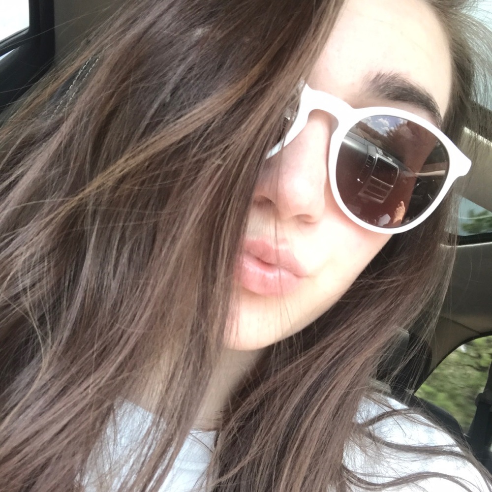 Meet your Posher, Anna kate